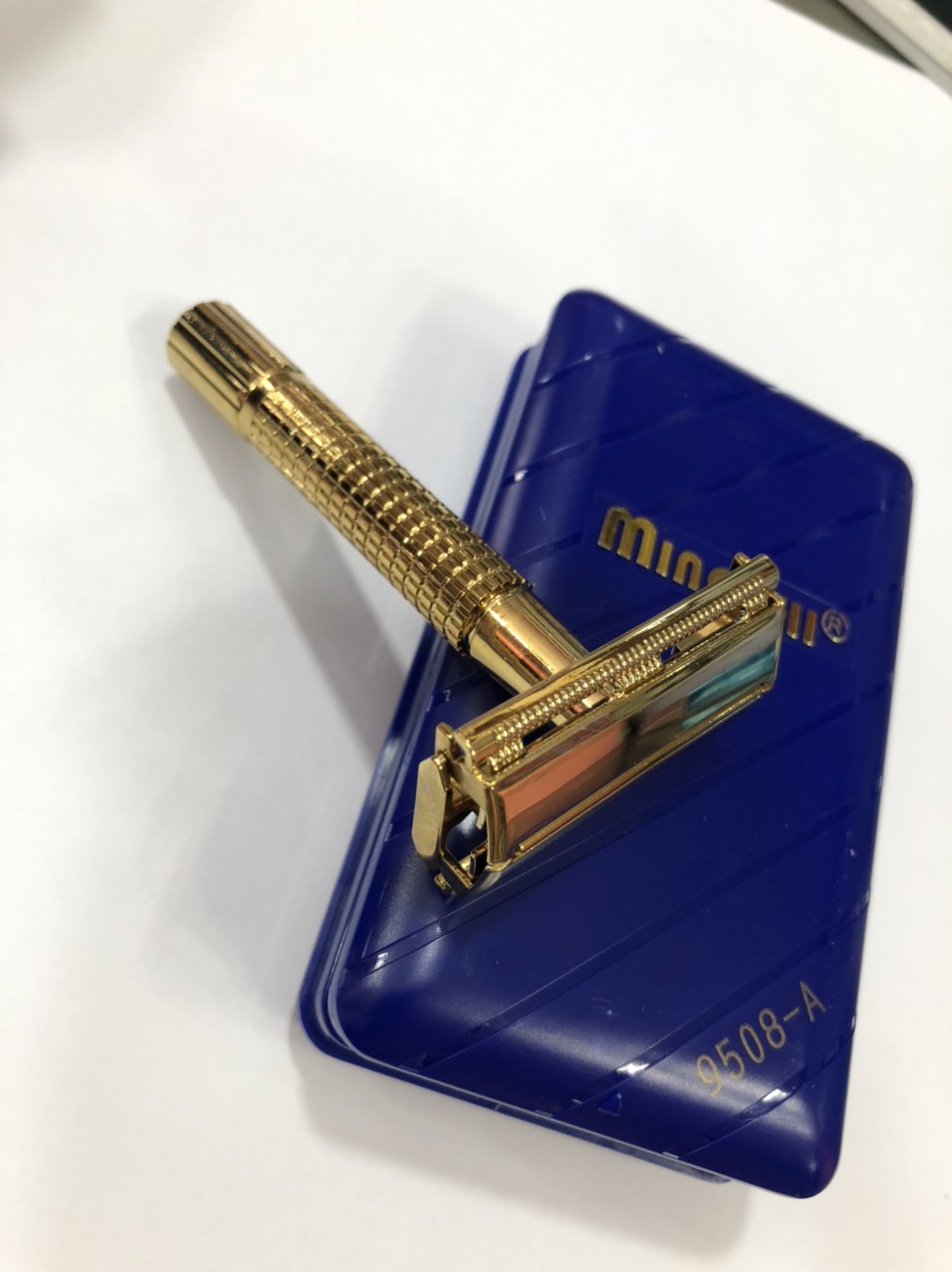 Dao Cạo Râu Mingshi 9508 - Kiểu Xoay Mở Phiên Bản Nâng Cấp 2