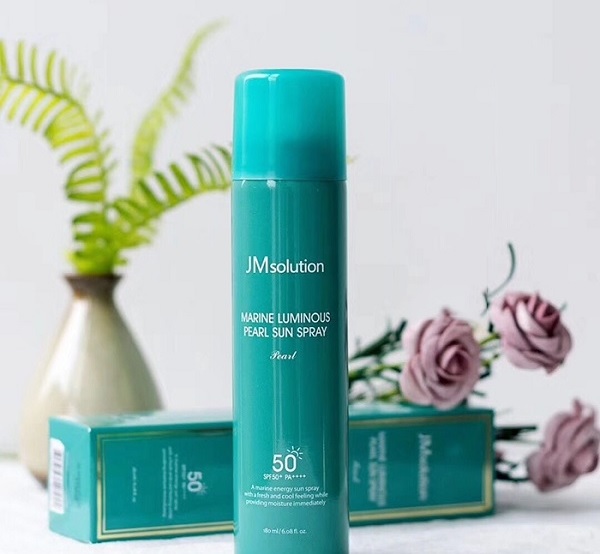 Xịt Chống Nắng JM Solution Marine Luminous SPF50 180ml – Màu Xanh