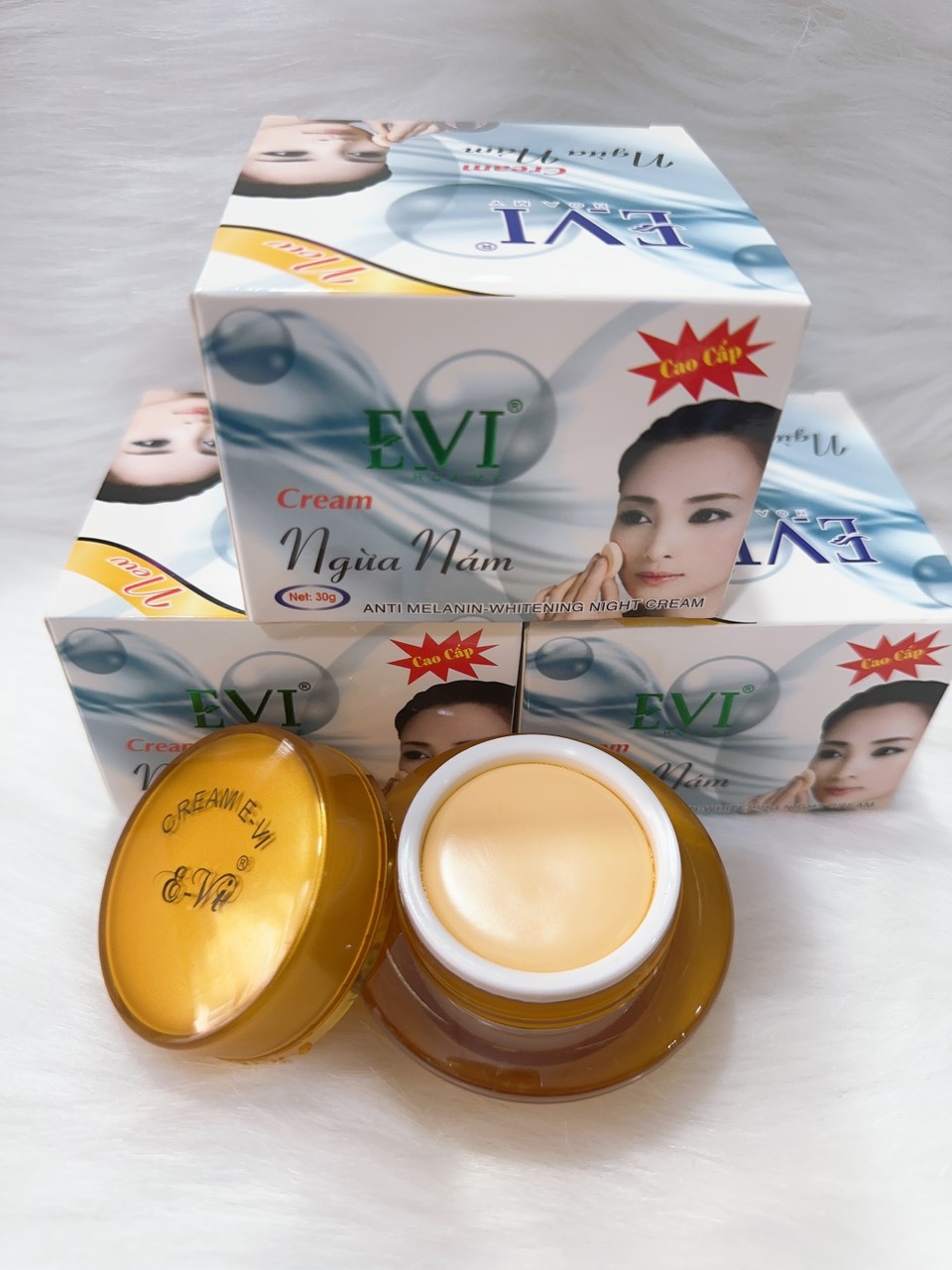 Kem EVI sạch nám trắng da 30gr
