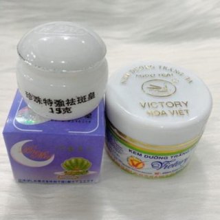 Combo kem dưỡng trắng da Hoa Việt và kem Nửa Vầng Trăng ( Baomei)