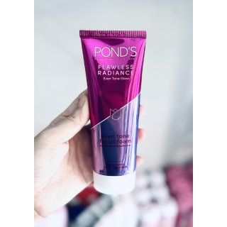 Sữa rửa mặt trắng da cao cấp PONDS Flawless Radiance Whitening Facial Foam 100g Mẫu Mới 1